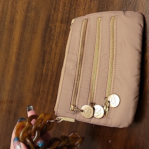 Alexis Hudson wristlet Alexis Hudson wristlet Alexis Hudson wristlet Alexis Huds - Picture 5 of 17